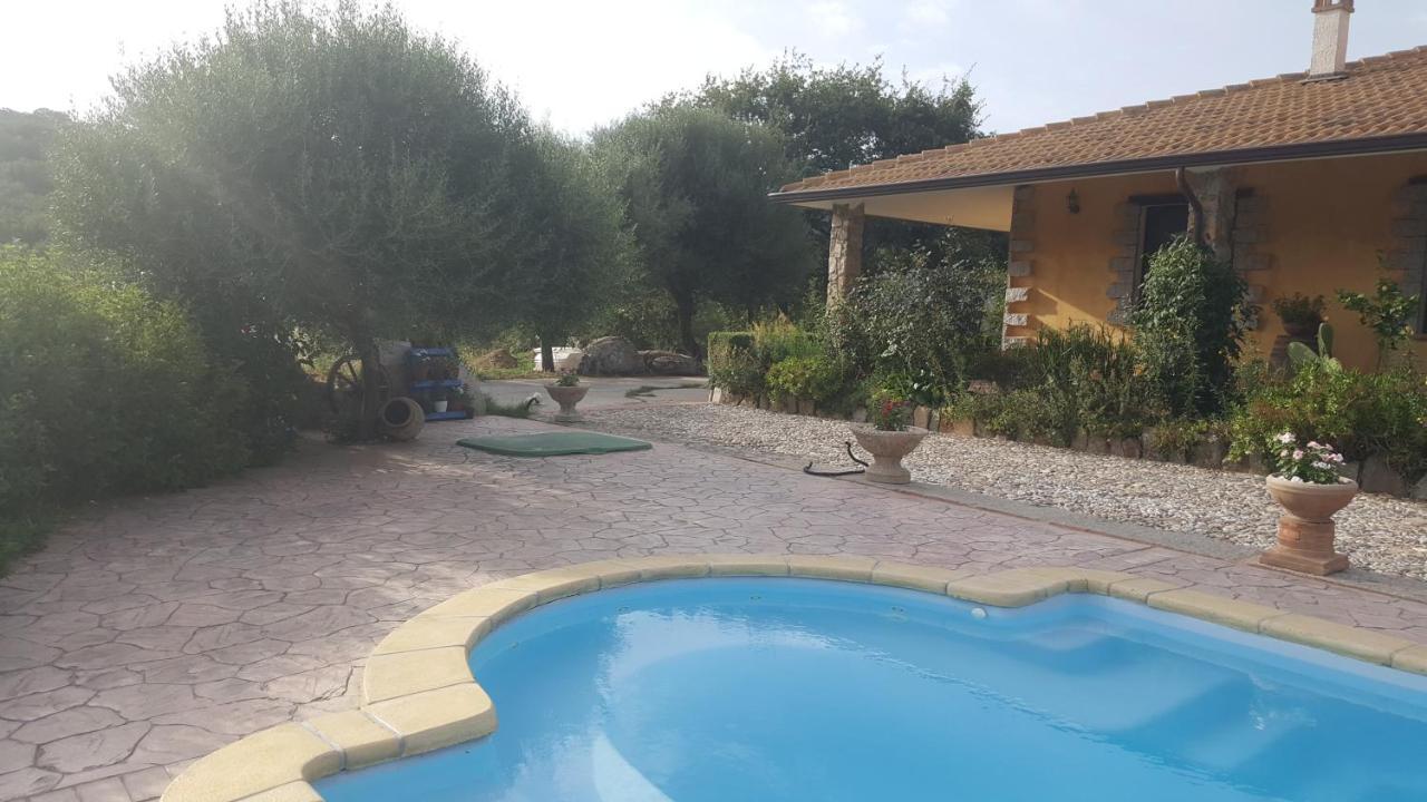 B&B Casa Vacanza Centro Sardegna Sorgono Екстериор снимка