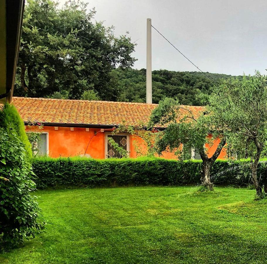 B&B Casa Vacanza Centro Sardegna Sorgono Екстериор снимка
